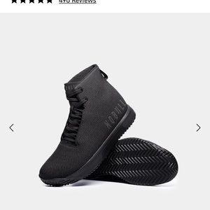 NOBULL size 7 like a brand new WOMEN